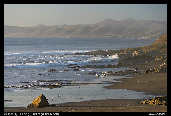 Cayucos State Beach, late afternoon. Morro Bay, USA (color)