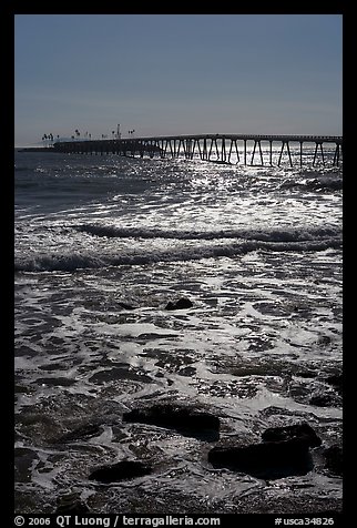 Rincon island. California, USA (color)