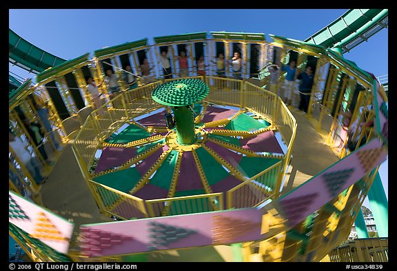 Spinning wheel ride, Beach Boardwalk. Santa Cruz, California, USA (color)