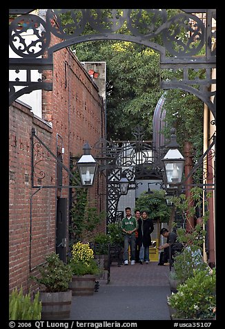 Alley, San Pedro Square. San Jose, California, USA