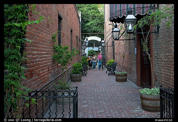 Alley with red brick walls, San Pedro Square. San Jose, California, USA