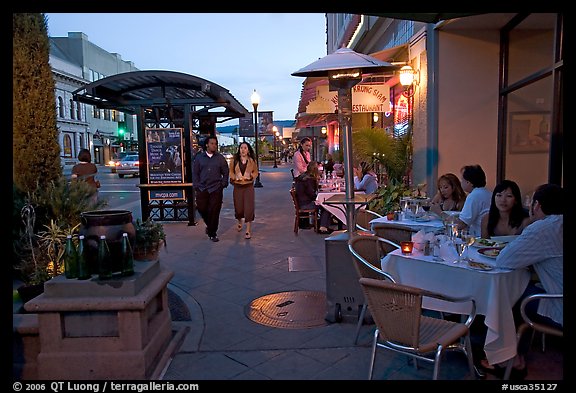 Outdoor dining, Castro Street, Mountain View. California, USA (color)