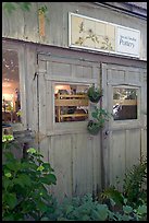 Pottery studio, Allied Arts Guild. Menlo Park,  California, USA ( color)