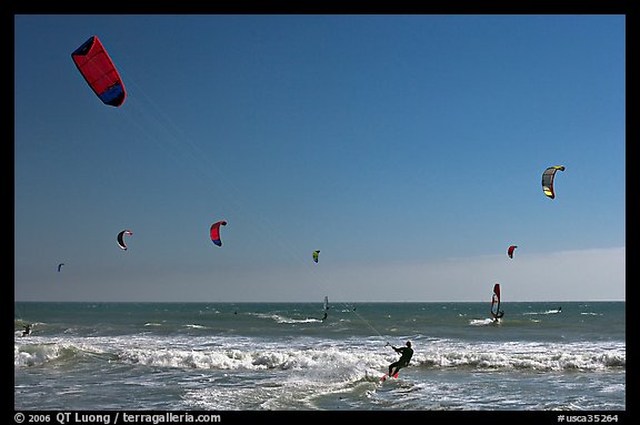 Kite surfing and wind surfing, Waddell Creek Beach. California, USA (color)