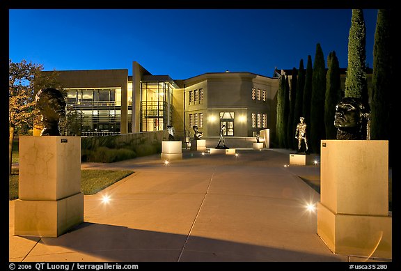 Cantor Art Center at night with Rodin sculpture garden. Stanford University, California, USA