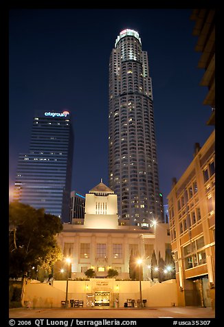 Los Angeles public library and US Bank building at night. Los Angeles, California, USA