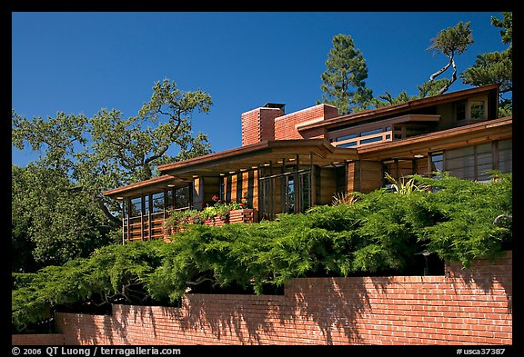 Facade and trees, Frank Lloyd Wright Honeycomb House. Stanford University, California, USA