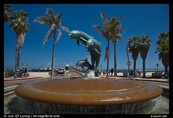 Dolphin fountain and beach. Santa Barbara, California, USA (color)