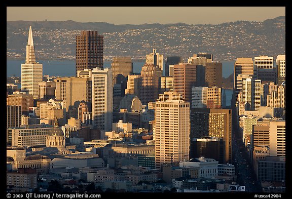 San Francisco skyline from Twin Peaks, late afternoon. San Francisco, California, USA