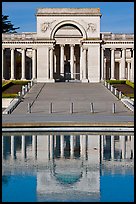 Entrance of Palace of the Legion of Honor reflected in pool. San Francisco, California, USA