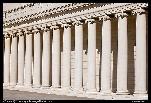 Columns, California Palace of the Legion of Honor. San Francisco, California, USA