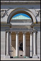 The Thinker by Rodin in front of Palace of the Legion of Honor museum, Lincoln Park. San Francisco, California, USA