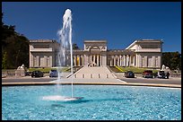 Fountain and California Palace of the Legion of Honor, marking terminus of Lincoln Highway. San Francisco, California, USA