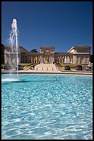 Fountain and Palace of the Legion of Honor, Lincoln Park. San Francisco, California, USA ( color)