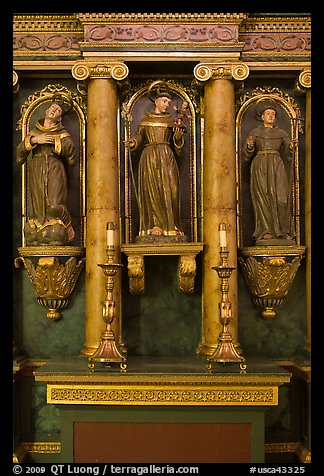 Sculptures, Mission San Francisco de Asis. San Francisco, California, USA (color)