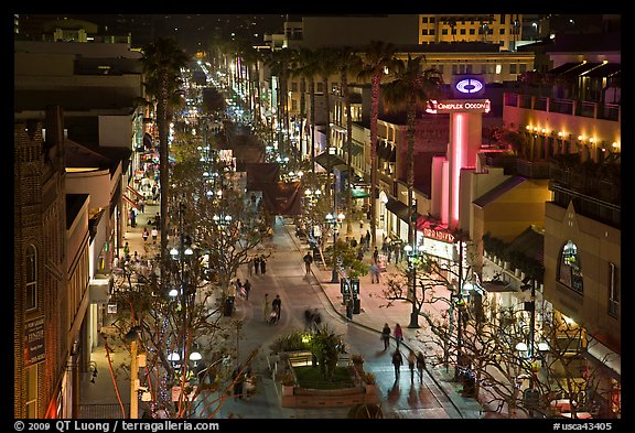 Third Street Promenade by night. Santa Monica, Los Angeles, California, USA (color)