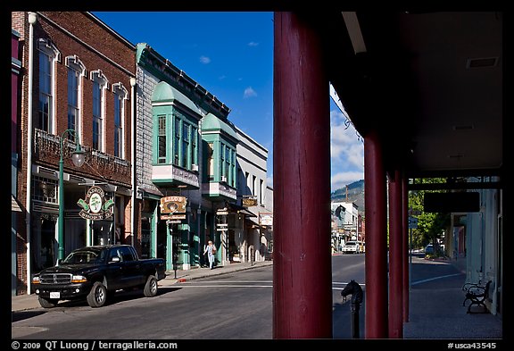 Main Street, Yreka. California, USA (color)