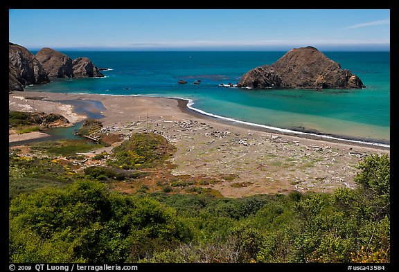 Navarro River estuary. California, USA (color)