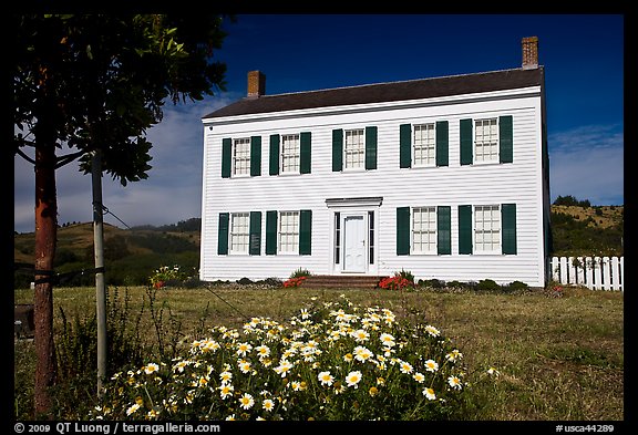 The White House of Half Moon Bay, James Johnston Homestead. Half Moon Bay, California, USA