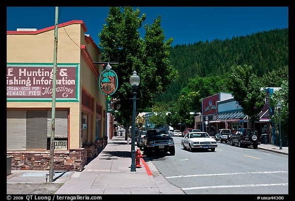 Old car in town center, Dunsmuir. California, USA (color)