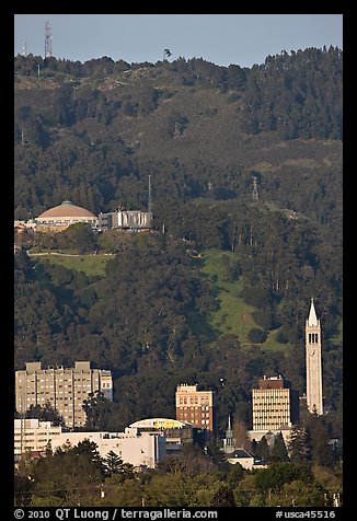 University of California and hills. Berkeley, California, USA (color)