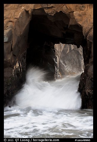 Wave flowing through Pfeiffer Beach. Big Sur, California, USA