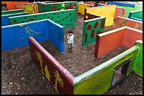 Labyrinth, Happy Hollow Park. San Jose, California, USA ( color)