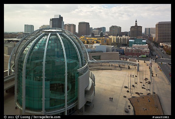 Rotunda and esplanade from City Hall offices. San Jose, California, USA (color)