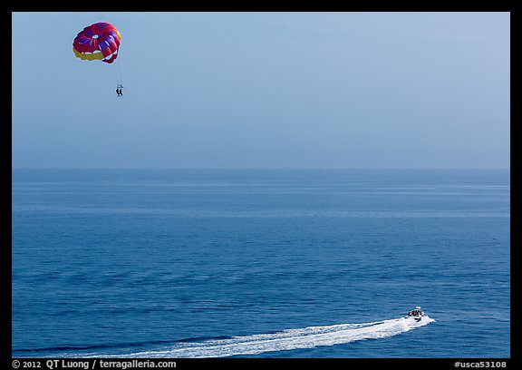 Parasailing, Avalon, Santa Catalina Island. California, USA (color)