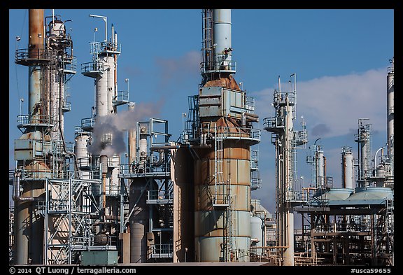 Oil refinery, Manhattan Beach. Los Angeles, California, USA (color)