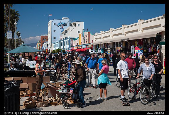 Packed Ocean Walk. Venice, Los Angeles, California, USA (color)