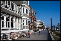 Beachfront promenade, Manhattan Beach. Los Angeles, California, USA ( color)