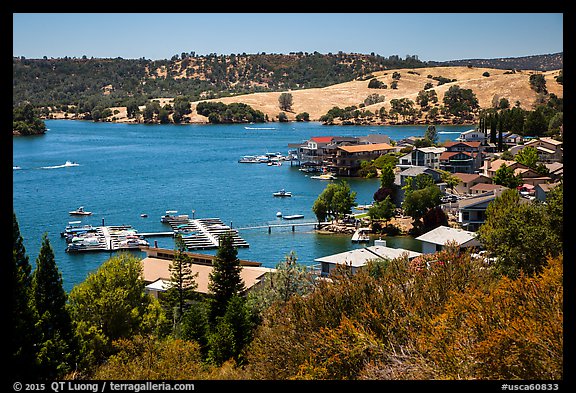 Marina, Tulloch Reservoir. California, USA (color)