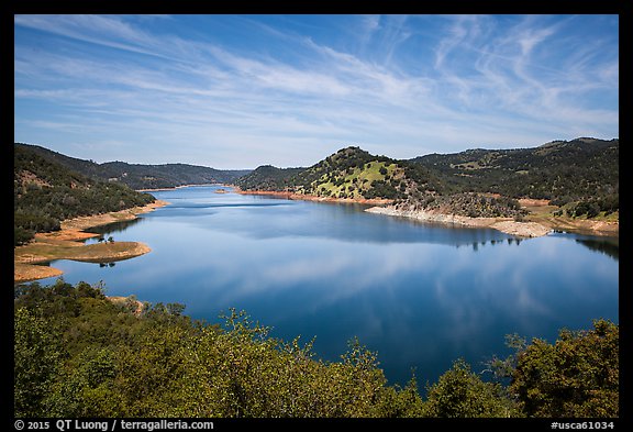 Don Pedro Reservoir. California, USA (color)