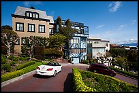 Distinctive houses on Lombard Street. San Francisco, California, USA ( color)