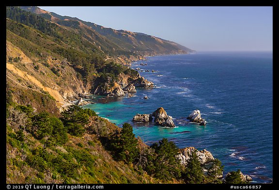 Costline from Partington Point, Julia Pfeiffer Burns State Park. Big Sur, California, USA