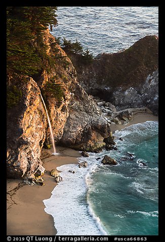 McWay waterfall flowing on beach, Julia Pfeiffer Burns State Park. Big Sur, California, USA (color)