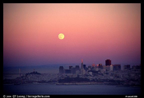 Moonrise over the city. San Francisco, California, USA