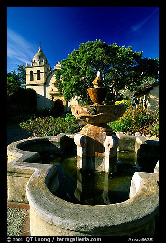 Fountain and chapel, Carmel Mission. Carmel-by-the-Sea, California, USA