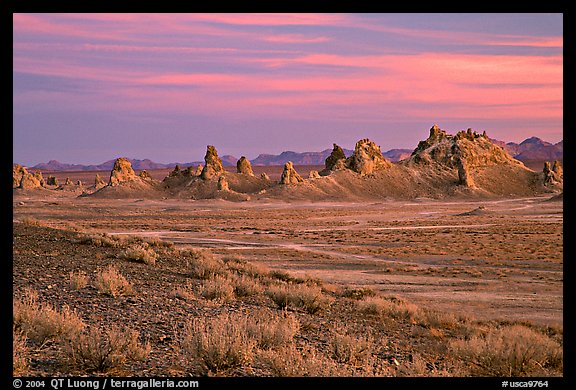 Tufa spires, Trona Pinnacles, sunset. California, USA