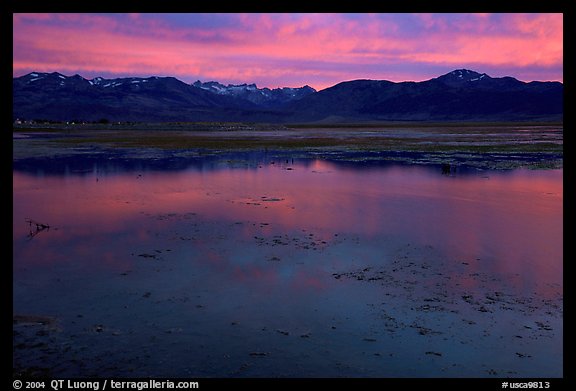 Bridgeport Reservoir, dusk. California, USA (color)