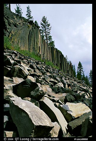 Blocks and columns of basalt, Devils Postpile National Monument. California, USA (color)