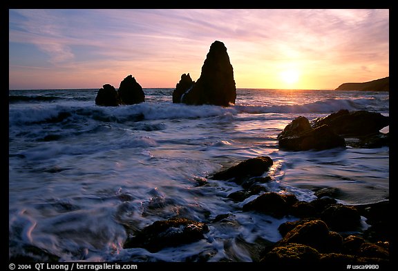 Seastacks, Rodeo Beach, Sunset. California, USA