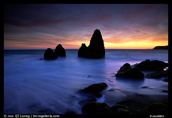 Seastacks, Rodeo Beach, Dusk. California, USA