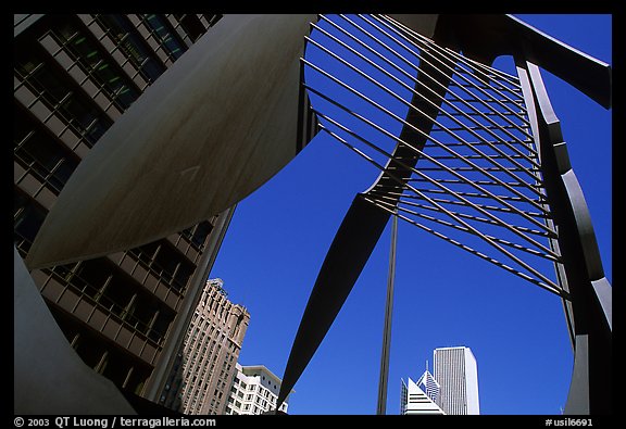 Modern sculpture and buildings. Chicago, Illinois, USA