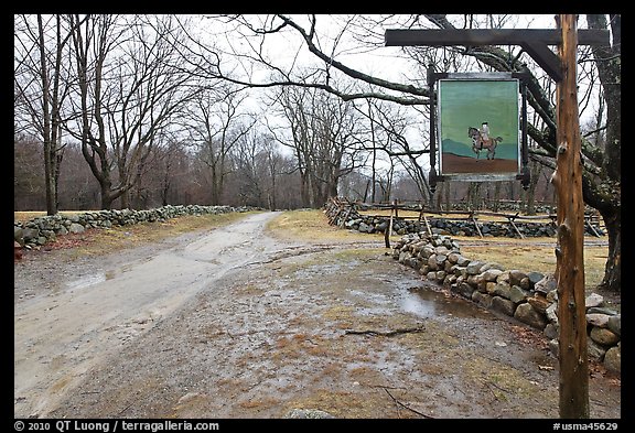 Battle Road Trail and tavern sign, Minute Man National Historical Park. Massachussets, USA (color)