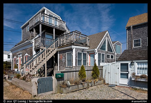 Beach and houses, Provincetown. Cape Cod, Massachussets, USA (color)