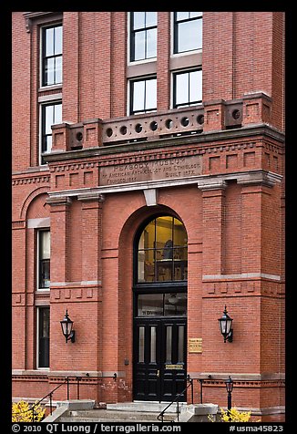 Peabody Museum entrance, Harvard University, Cambridge. Boston, Massachussets, USA (color)