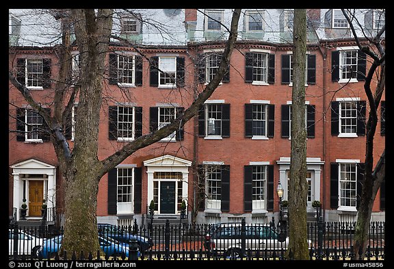 Louisburg Square, Beacon Hill. Boston, Massachussets, USA (color)