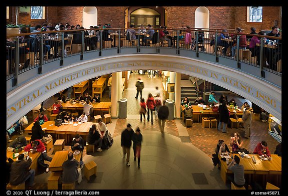 People dining, Quincy Market. Boston, Massachussets, USA (color)